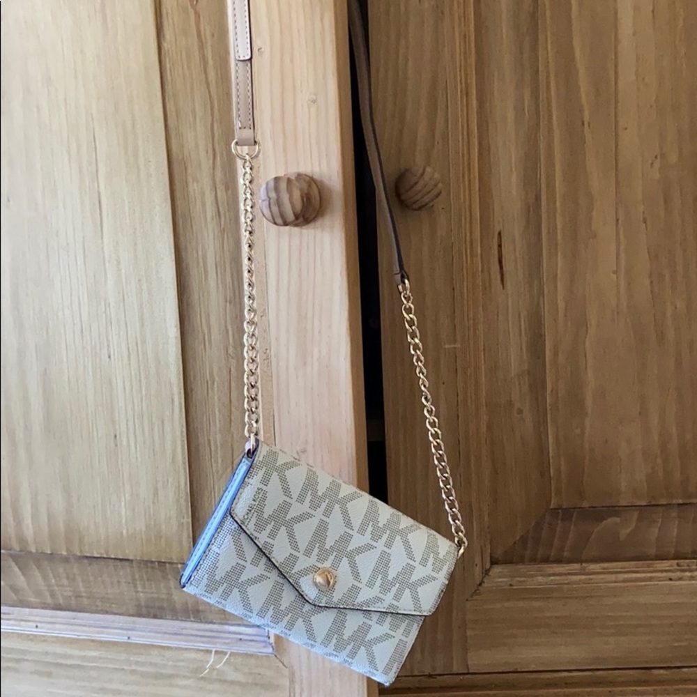 MICHAEL KORS NWOT CROSSBODY